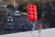 Little People A Tiny Street Art Collection By Slinkachu Part 2 Of 4 