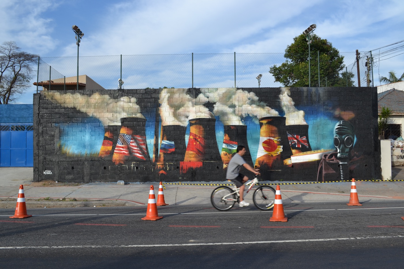 Pollution – By Kobra in São Paulo Brasil