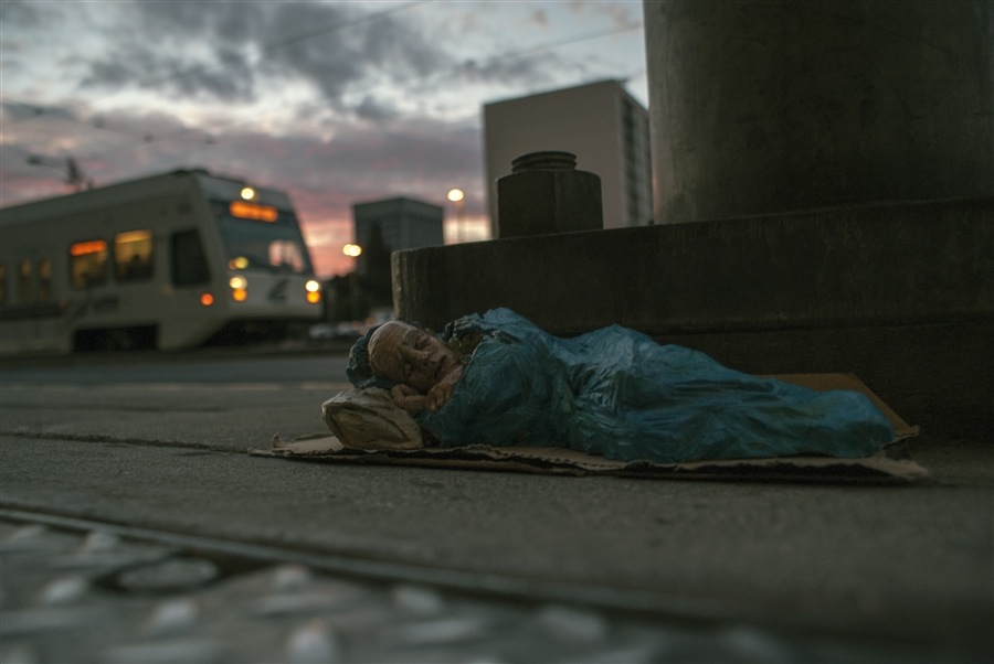 American dream. San Jose, EEUU. Cement Eclipses -By Isaac Cordal 2013 in 1