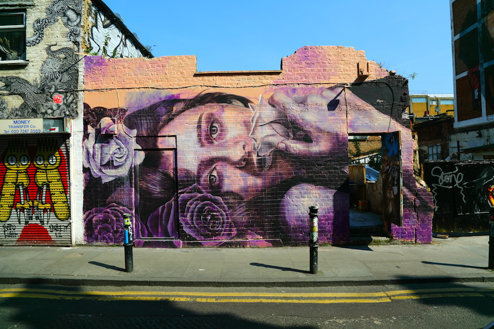 Street Art in Brick Lane, London, England 57567