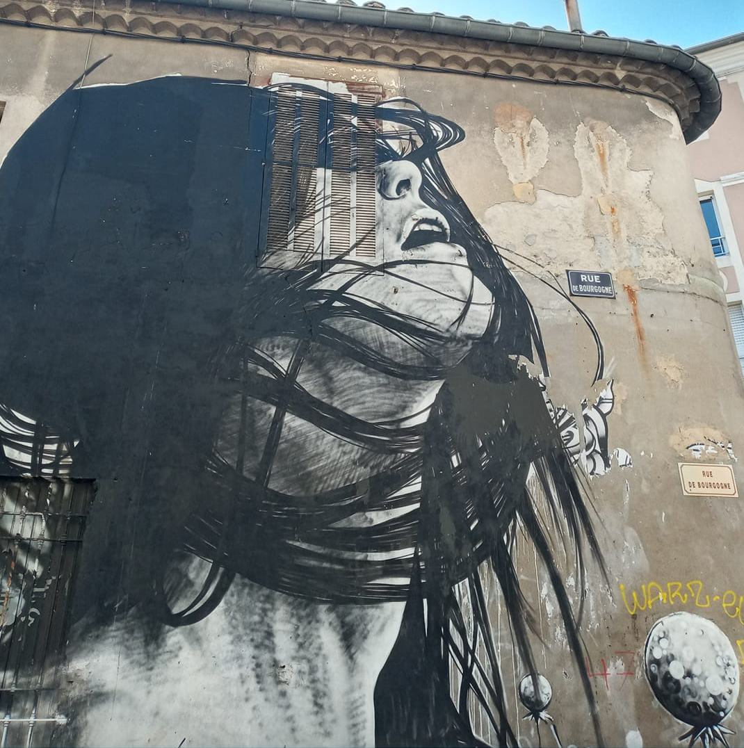 Thérèse – By Dire in Nîmes, France