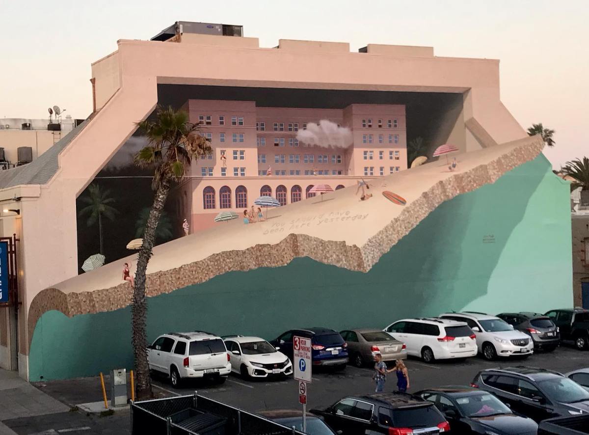‘Here Yesterday’ 3D Mural by John Pugh in Hermosa Beach, California