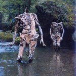 The-mesmerising-driftwood-sculptures-of-Japanese-artist-Nagato-Iwasaki-1