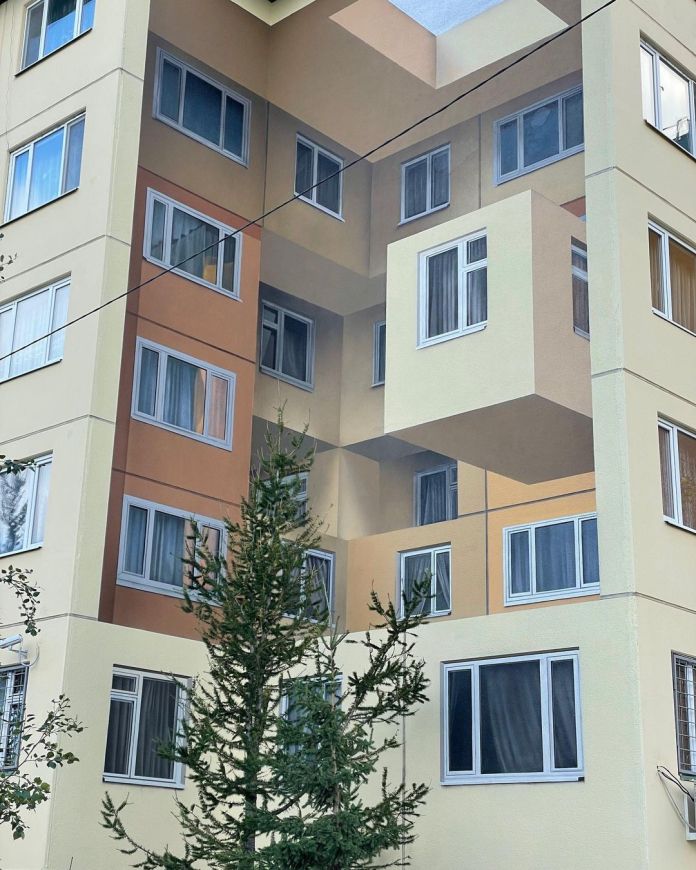 “Arctic circle house” by Shozy in Salekhard, Russia STREET ART UTOPIA