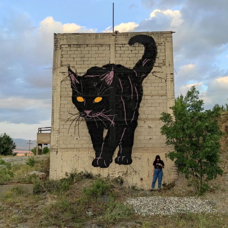 Black Cat mural by 3MK in Ptolemaida, Greece | STREET ART UTOPIA