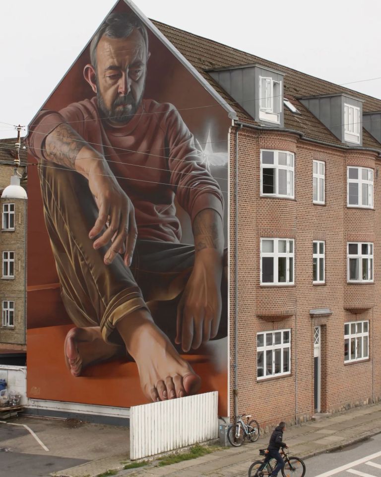 4 pics Mural by SMUG in Denmark STREET ART UTOPIA
