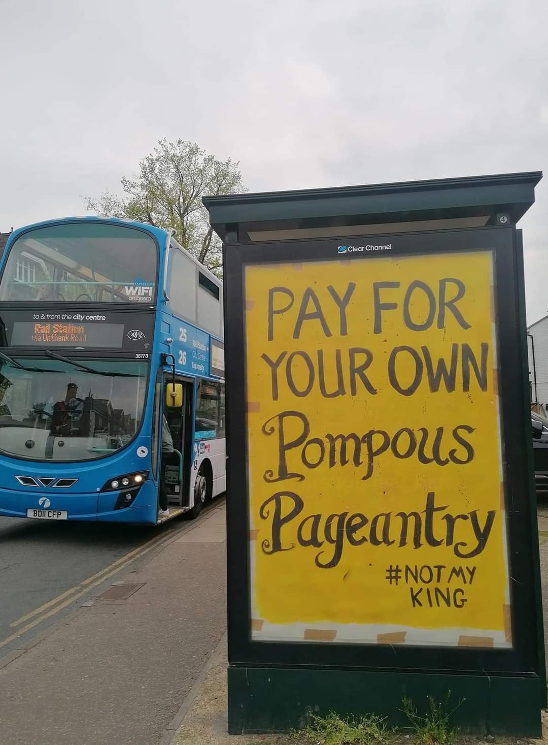 Greetings from West Belfast, Ireland STREET ART UTOPIA